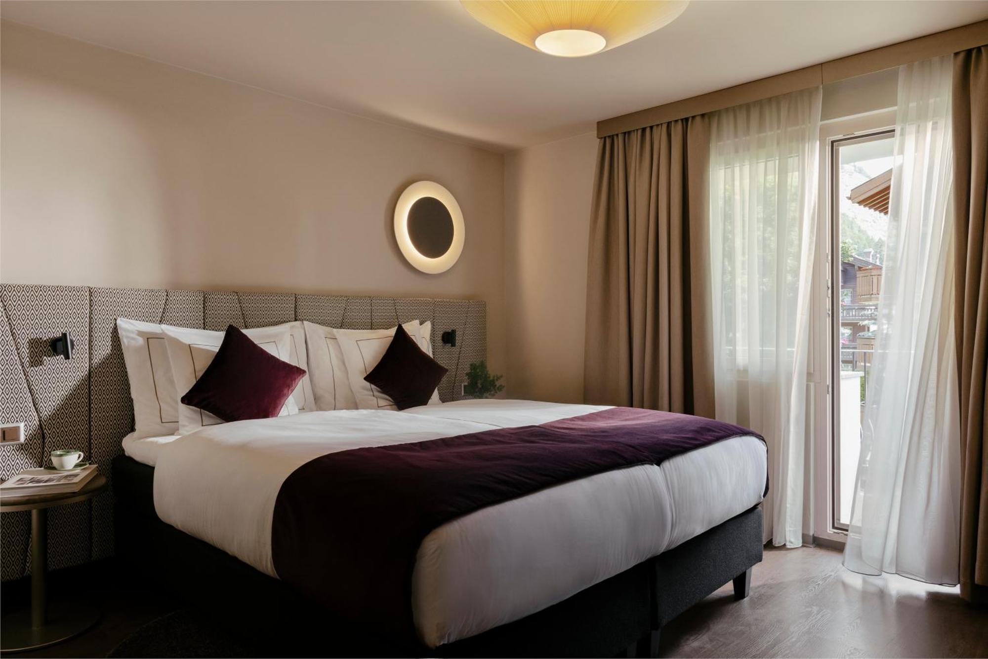Schloss Zermatt - Cbd & Adaptogenic Spa And Sport Hotel Екстериор снимка