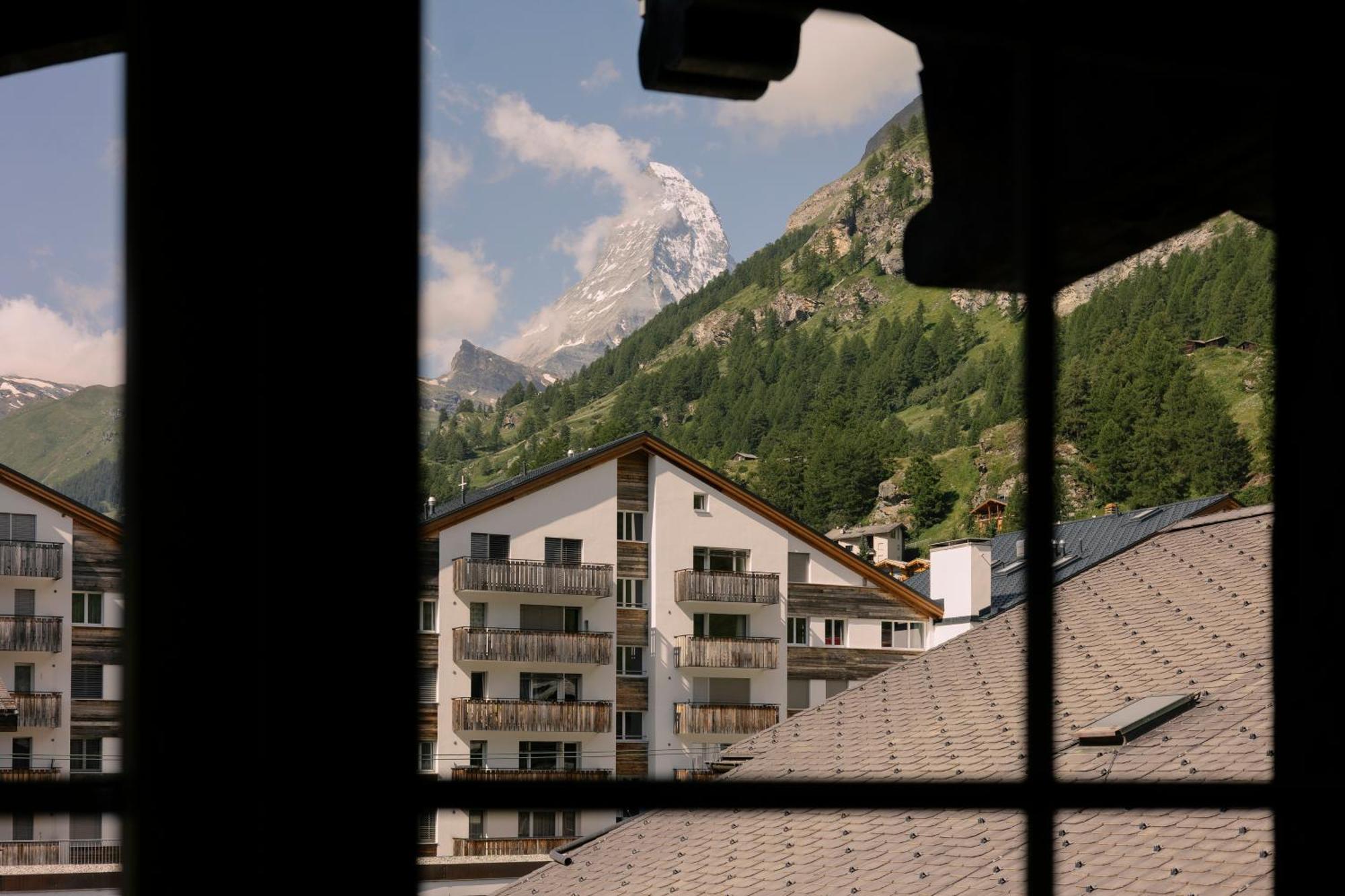 Schloss Zermatt - Cbd & Adaptogenic Spa And Sport Hotel Екстериор снимка